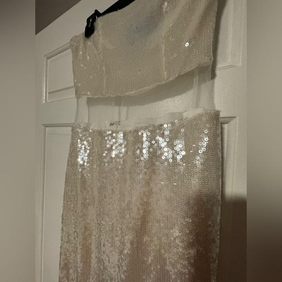 Anthropologie Mare Mare Sheer Cape Sequin Maxi Dress - Picture 9 of 16